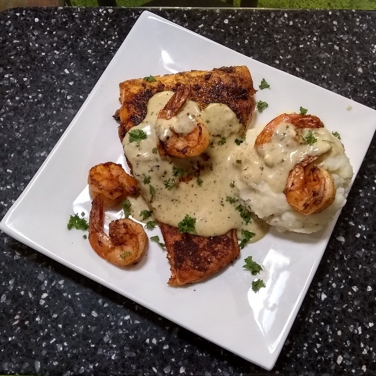 CookingKenneth's tweet image. Another amazing quick and easy recipe! Watch me prepare this amazing recipe
youtu.be/Oyqnps_pvTo