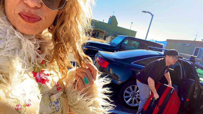 2day wazzz my birthday!! I kicked it off...up up and awayyyy - I was hoping the plane would crash, but<a href="/tag/milf"class="tags"><span>#milf</span></a><a href="/tag/tits"class="tags"><span>#tits</span></a><a href="/tag/flashing"class="tags"><span>#flashing</span></a>