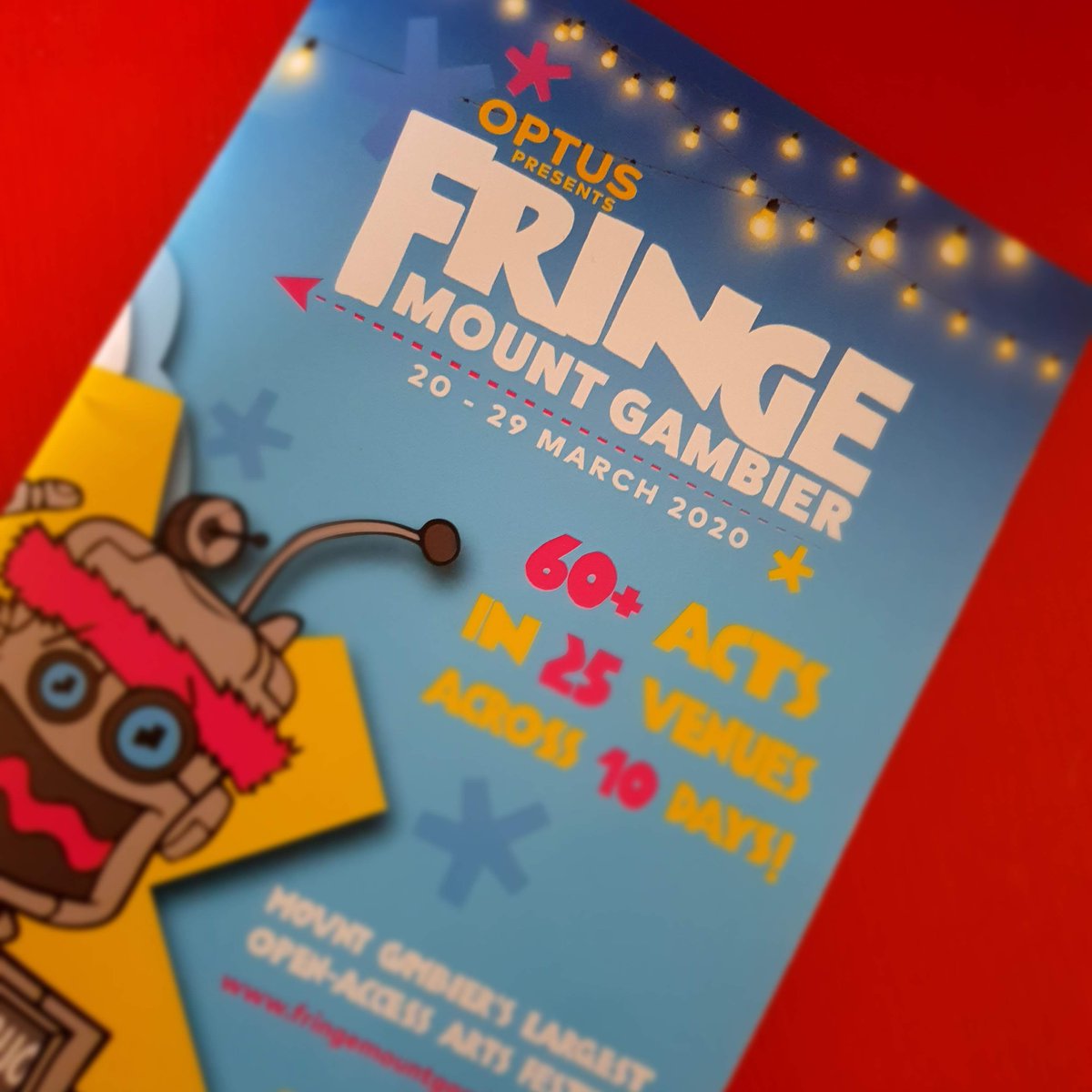 fringe5290's tweet photo. Just a little thing we like to call our THIRTY-SIX-page program! Hot off the presses & making their way around #mountgambier and surrounding regions. 60+ acts, 25 venues, 10 days. Optus presents #fringemountgambier is back and bigger than ever! #yesfringe https://t.co/5bTlHTP98v