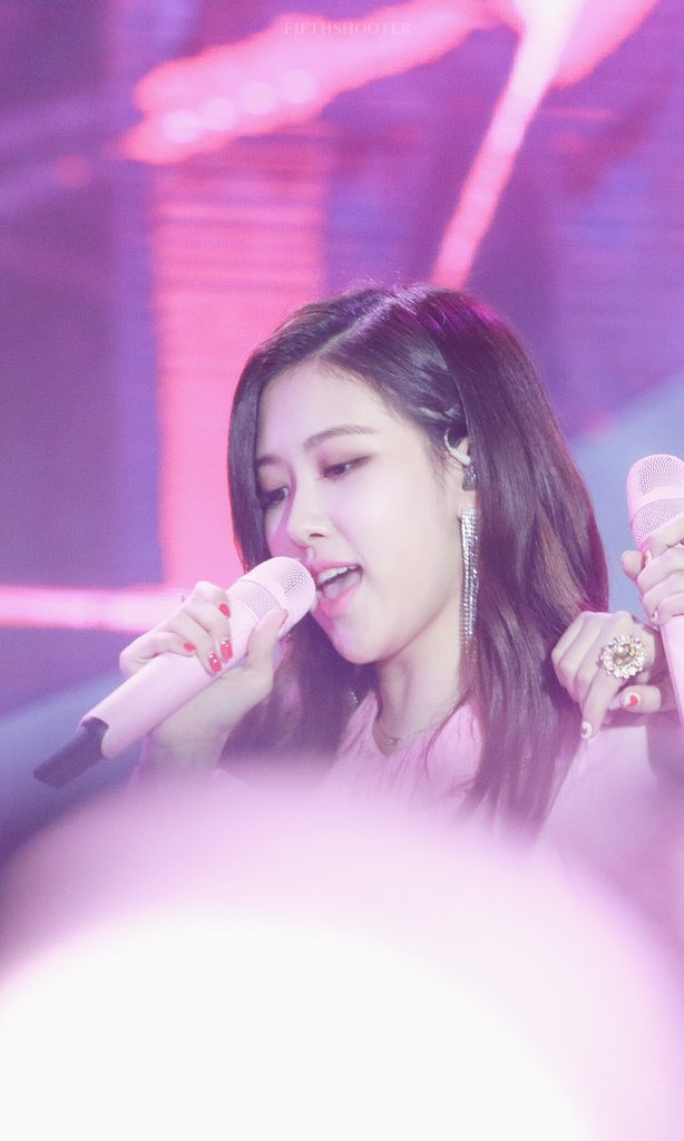 #ROSÉ 
#BLACKPINK #블랙핑크 #로제 #HAPPYBIRTHDAY 
#OurMusicianRoséDay 
Happy Birthday🎉