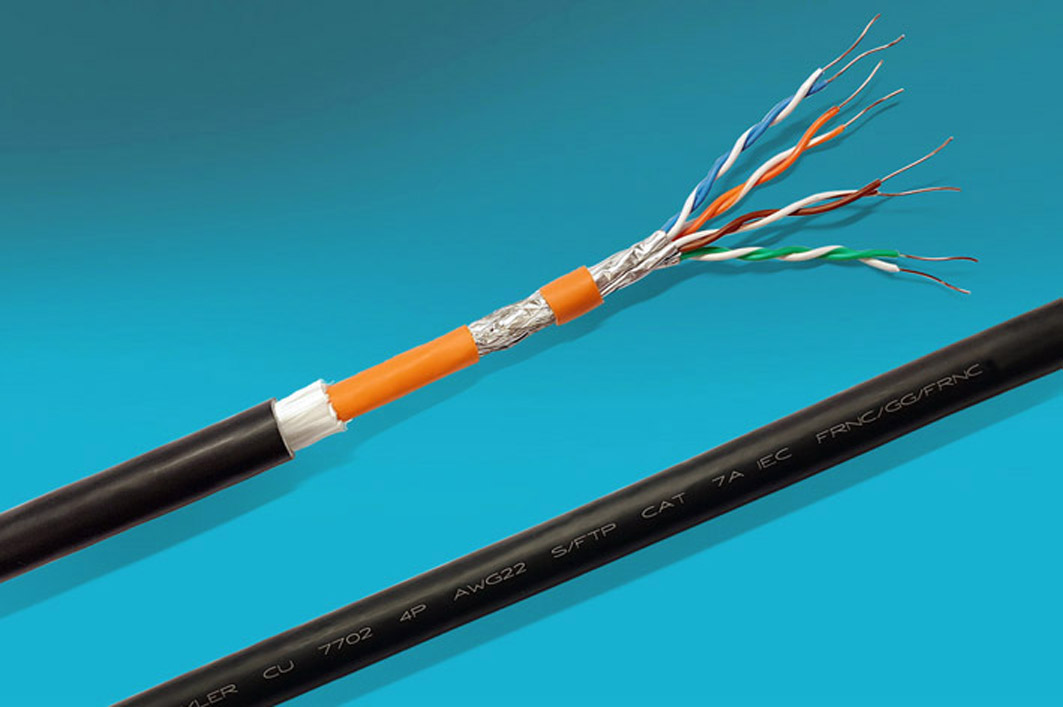 DatwylerITInfra's tweet photo. Aus unserer Produktreihe: Das robuste Cat.7A-Außenkabel! Vor kurzem eingeführt zeichnet es sich durch seine hohe mechanische Stabilität und verbesserten Brandschutz aus. Mehr Infos: https://t.co/66czrk0kPc
#datacable #cat7a #outdoor #outdoorcable https://t.co/XI8tquZelw