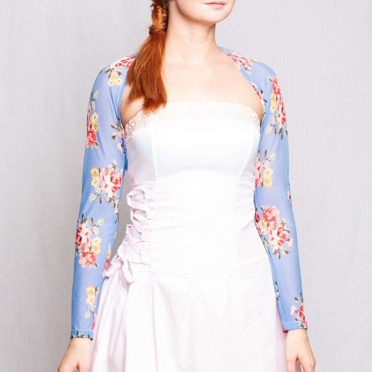 masque242's tweet photo. Sky #blue #bridal #shrug, #floral #Bohemian #wedding bolero, Something blue shrug, artsy #longsleeve #coverup, #eveningwear #prom #shawl #handmade https://t.co/msWbaW9wiP via @Etsy https://t.co/UgNM7w2cig