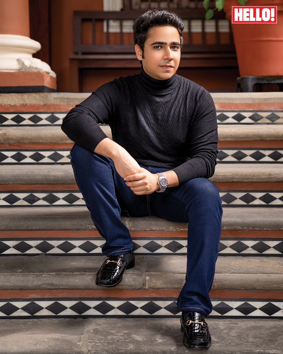 HELLOmagIndia's tweet photo. The charming Yaduveer Singh of Bera is also known as ‘the leopard prince’ for his interest in leopard conservation

#Royals #RoyalFamily #HELLOExclusive #HELLOMagIndia #HELLORoyalty https://t.co/BwB7GC42z5