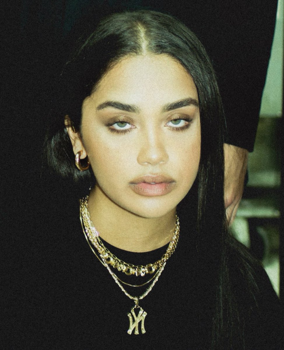 claudiasgx's tweet photo. not tryna hear it https://t.co/AoiKNuRFtK