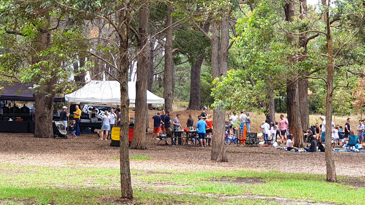 What an awesome day! The rain held off and we had a fantastic picnic for our NSW squads along with their partners, kids and furry children. The giant connect four, bean bag toss, and giant Jenga games were much-loved by everyone.
#InsideTelstraPurple