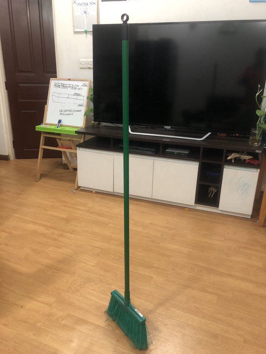 DailyMonitor's tweet photo. TRENDING...
The latest craze sweeping the internet is the #nasabroom
โA viral tweet suggested that NASA said Monday was the only day a broom could stand on its own because of the gravitational pullโ
However, there isnโt anything from NASA to support the claim
#MonitorTrends https://t.co/pp4CU0T1PM