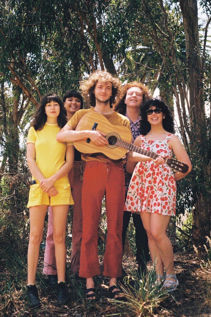 Interview with angel fruits Sunfruits 7:30pm!! Tune in xx
