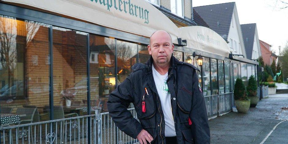 mopo's tweet photo. Geplanter Wahlkampfauftritt: Hamburger Wirt erteilt der AfD eine Abfuhr https://t.co/dURMP3Sram https://t.co/Yg2EVfUXen