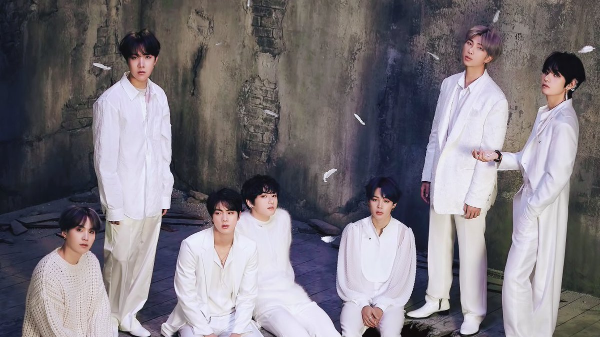 StillSatu's tweet photo. Happy Tuesday Armys💜
This is Perfect Time to Vote
🔥
#BoyWithLuv #BestMusicVideo #iHeartAwards
@BTS_twt
Both Concept 1 and 2 Look Amazing &
#WinterPackageInHelsinki is finally here in Finland too😅
We are living Good Times🌞 https://t.co/dNWRiWRdEG