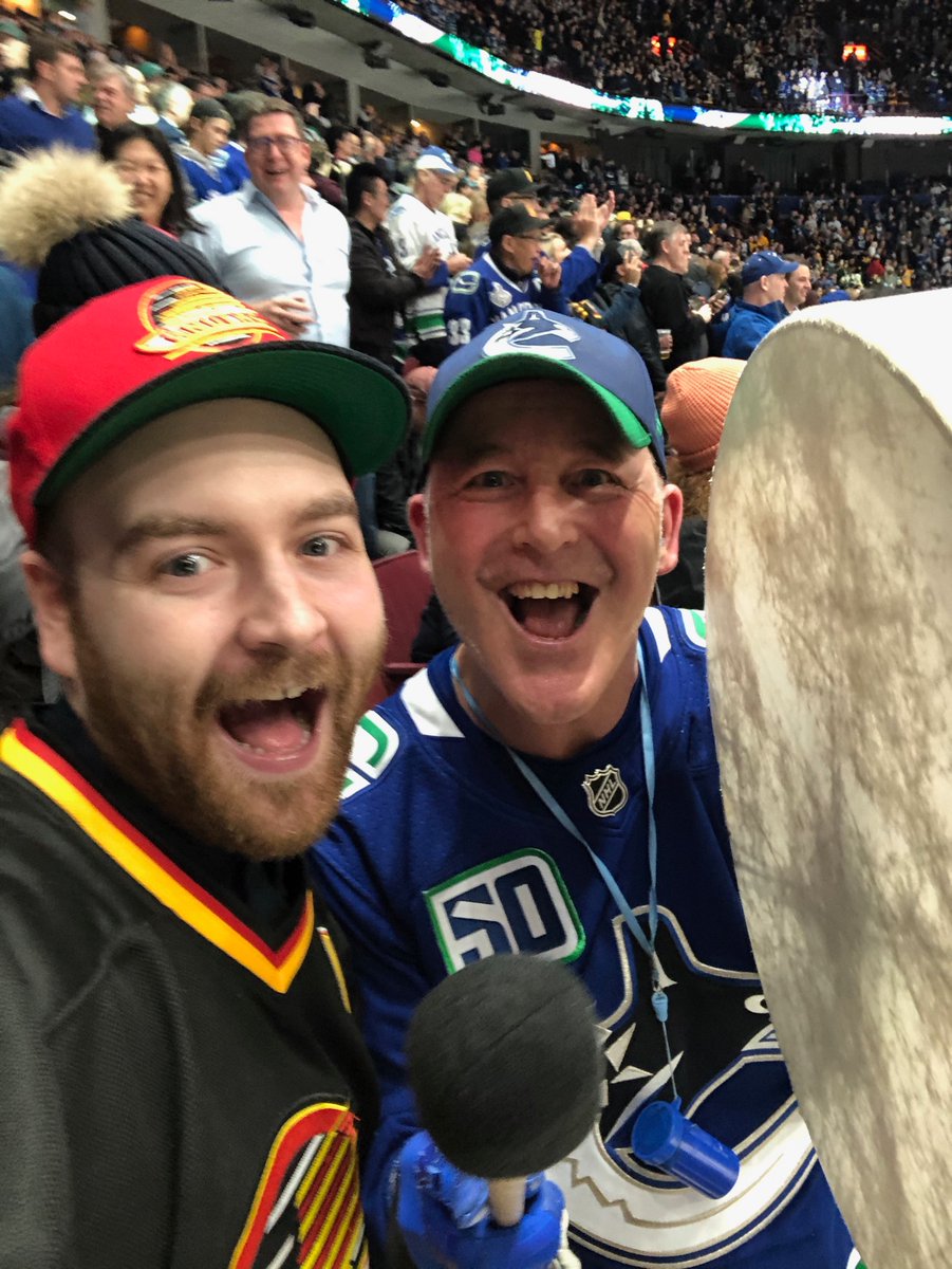 Big win for the boys tonight! Rogers Arena was rockin’, and it was all thanks to this legend, <a href="/CrazyP44/">Crazy P</a> ! Thanks for the photo op and getting the crowd fired up! #Canucks #7NationArmy <a href="/Canucks/">Vancouver Canucks</a> <a href="/CanucksPR/">Canucks PR</a> <a href="/fr_aquilini/">Francesco Aquilini</a>