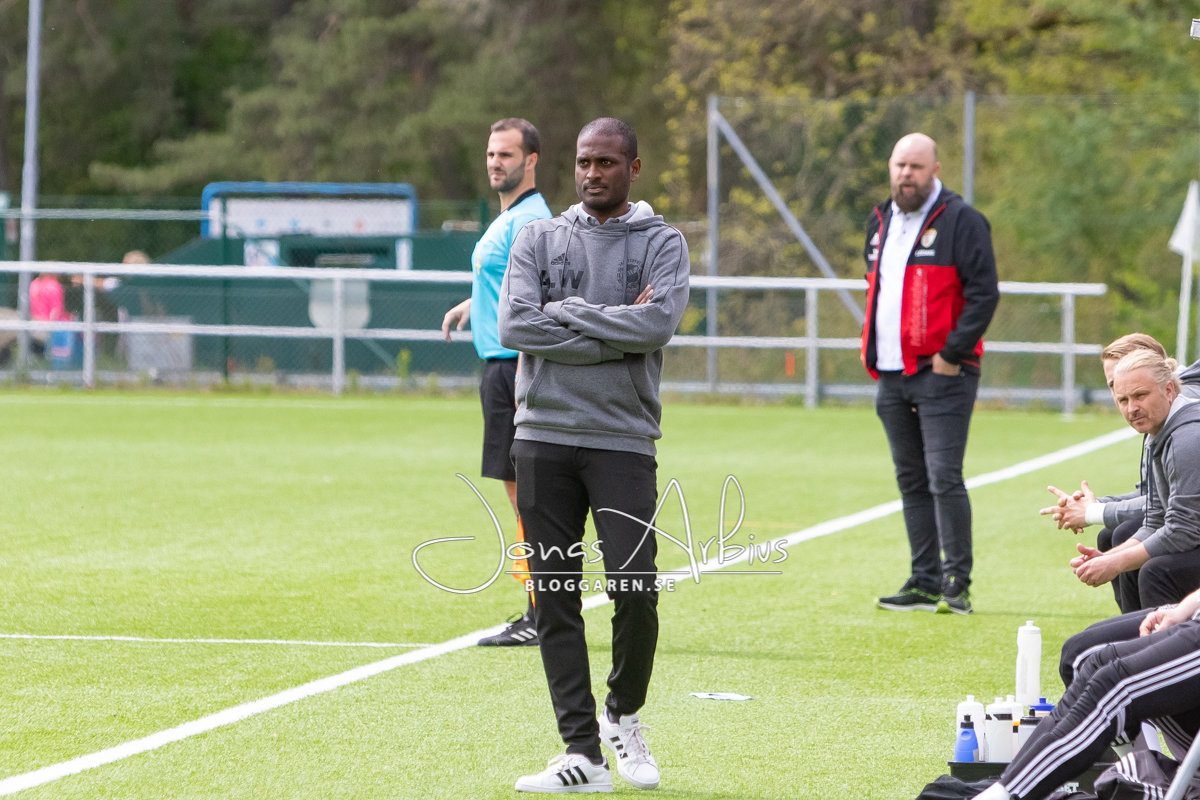 Wingård välkomnar nyförvärv till Nysätra: ”Intressant”: tvgfotboll.com/wingard-valkom… #tvgfotboll <a href="/Skoftebyns_herr/">Skoftebyns IF Herr</a>