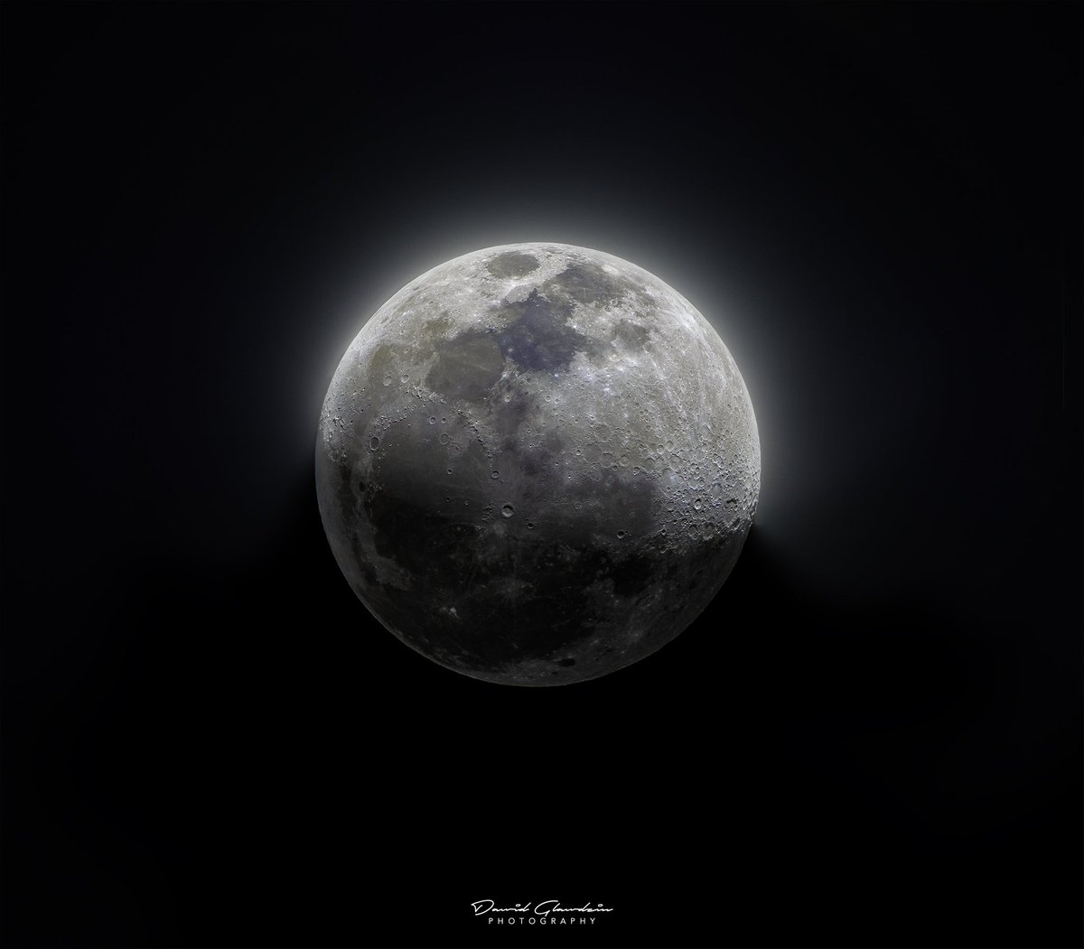 Our latest Moon
#MOON #moonlight #astrophotography #Southend