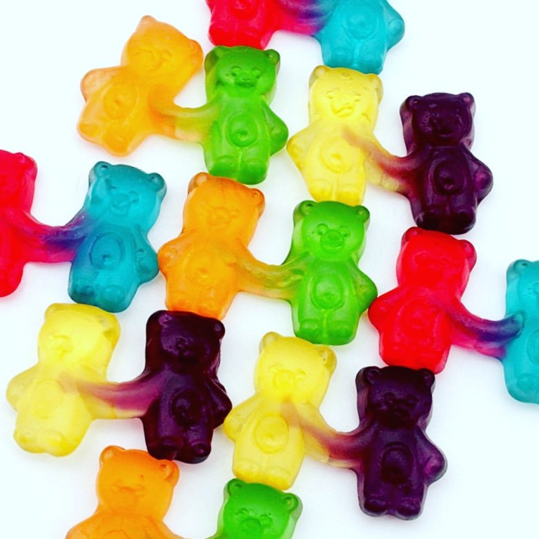 Haribo's Bear Buddies are crazy cute!
🐻👭👬🐻👭👬
Pairs of gummy bears, one sweet, one sour, holding hands. Fill a jar for your honey bear this Valentine's.
♥️😍♥️😍♥️😍
#haribo
#haribosweets 
#haribobearbuddies
#haribogummybear
#gummybears 
#valentinessweets
#valentinesgifts