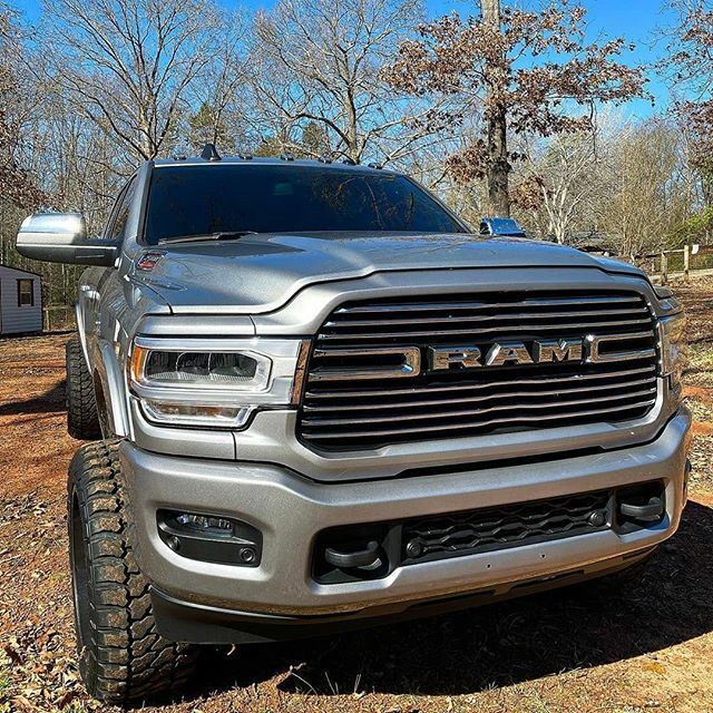 That #RamTrucks 5th Gen front end is so nice! 😍
TruckDaily.com ift.tt/38hO5p9