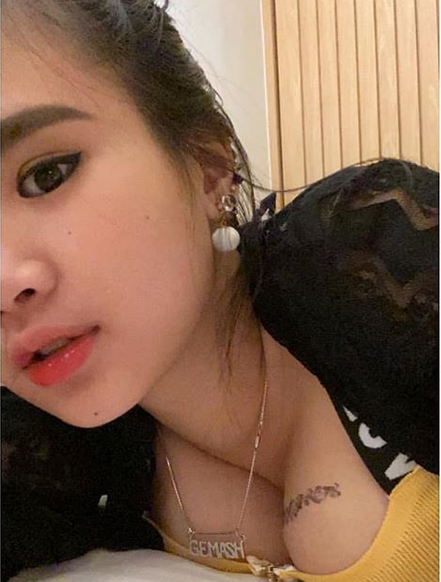 tiktok_18's tweet photo. Difollow Guys ! 
Cek langsung akun nya guys !  
https://t.co/r9FhaYeRUc
#bokepasia #bokepvideo #bokephot #bokep3gp #bokepers #bokepabg #bokeptante #bokepjav #bokepjeang #bokephits #bokepenak #bokepbugil #bokepterbaru #bokep #bokepindo #bokepjepang #bokepbaratselingkuh https://t.co/Moc5Z5h8nF