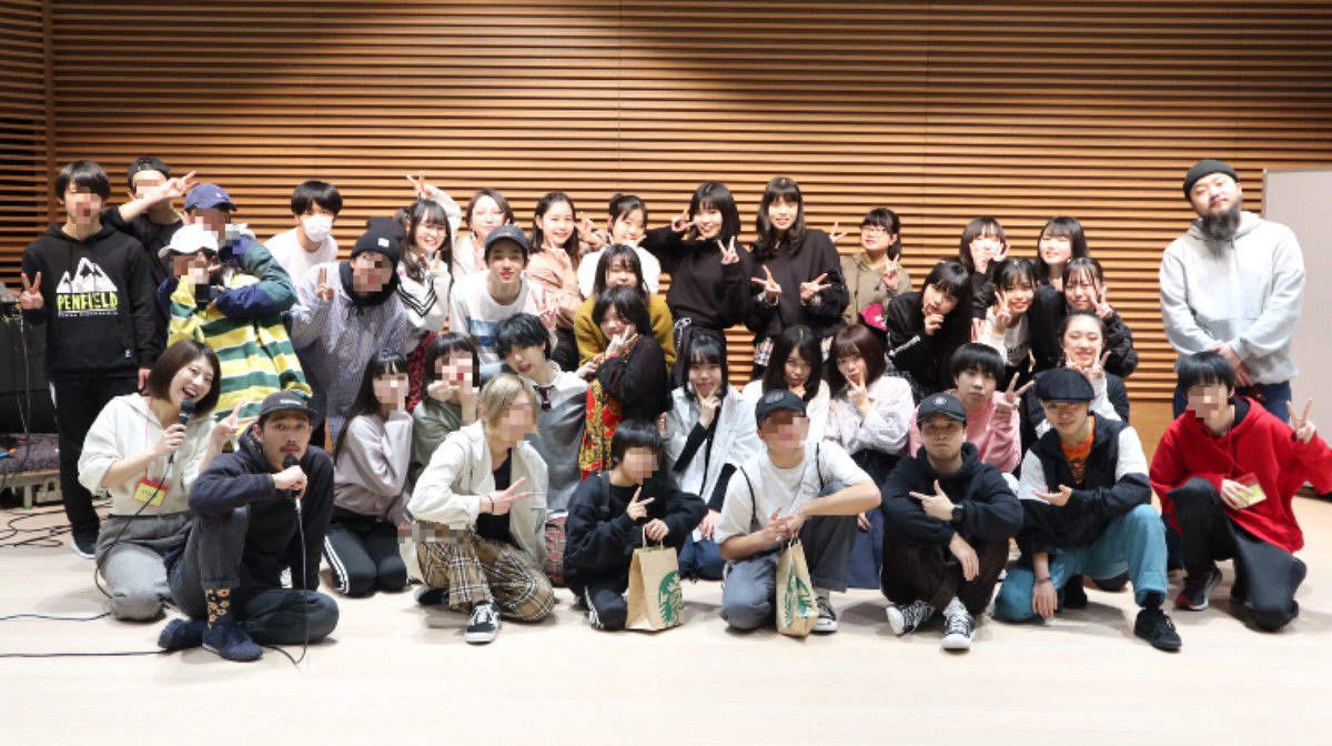 blab_tokyo's tweet photo. BBDanブログ書いたよ💃
みんな見てねー!!
https://t.co/3fIyXerxbr
#blab #BBDan #ダンス #ダンスバトル #ふーからのお知らせ #ブログ https://t.co/Dd9IhJaoIE