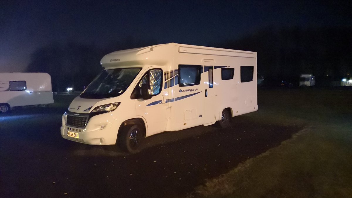 Hello lovely Motorhomers, we're headed to #Brussels soon. Any recommendations for a good stopover nearby?

#roomforalittleone #motorhomestops #parking