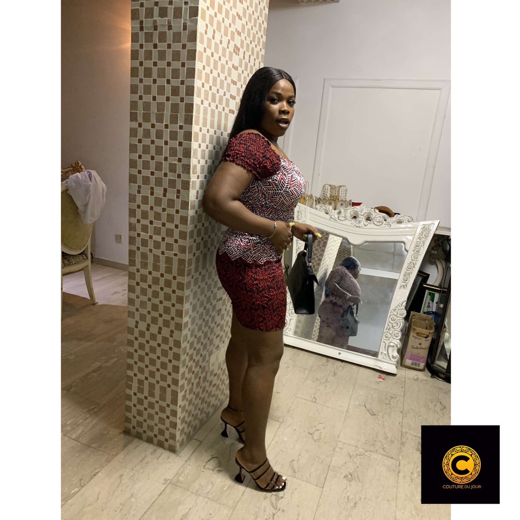sumssss__'s tweet photo. You might just need any of these beautiful Smokey Ankara for any event ,just hit me up and kindly retweet my customer might be on your TL  and follow my instagram page @ couture_du.jour https://t.co/osG8GJUFF0
