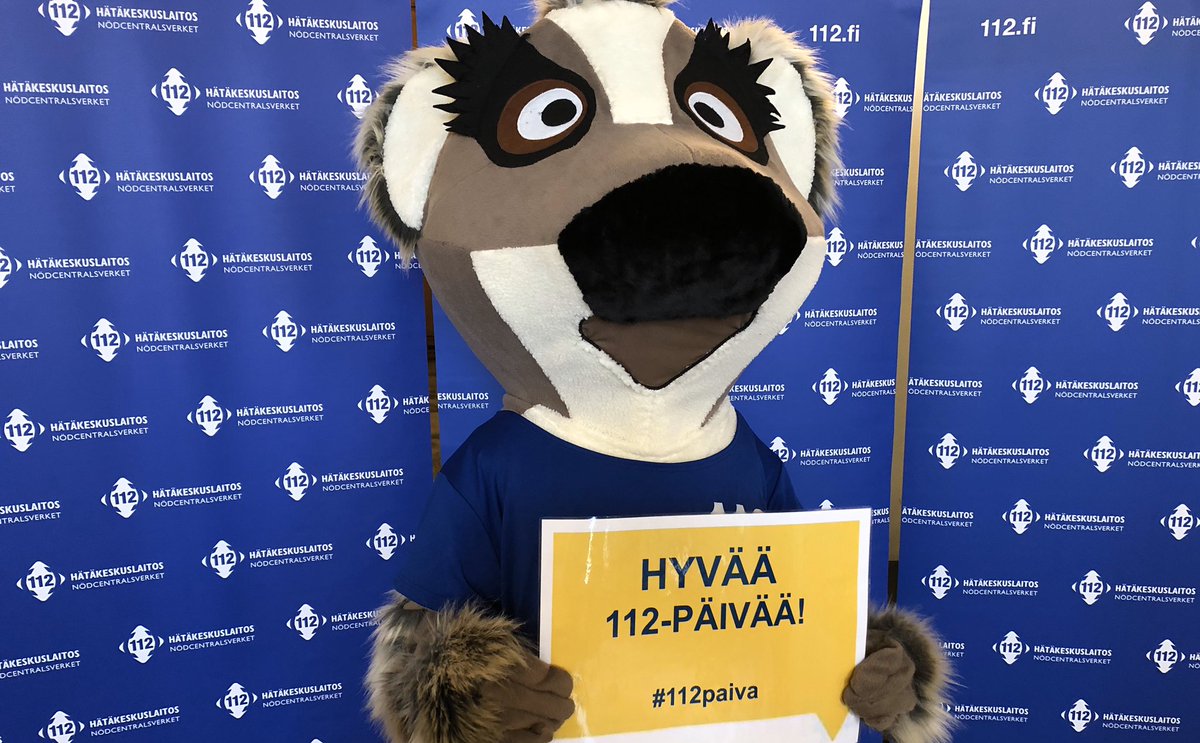 112_Finland's tweet photo. Manu Mangusti on Hätäkeskuslaitoksen maskotti. 
Hänet tapaa tänään myös täällä @SuomenEduskunta #112päivä #112dagen #112day #112EU 🇪🇺🇫🇮1️⃣1️⃣2️⃣ https://t.co/oH6MlOAS3d