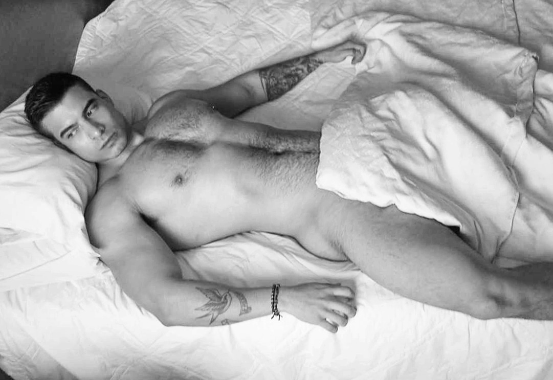 MiLo800's tweet photo. 'Marvin' by @MiLo800 for @onymodels feat. Dj Marvin #milo800 #milo800photography #onymodels #editorial #editorialpreview #malemodel #fitnessmodel #muscle #mensfashion #mensstyle #mensunderwear https://t.co/K3iioP3B5J