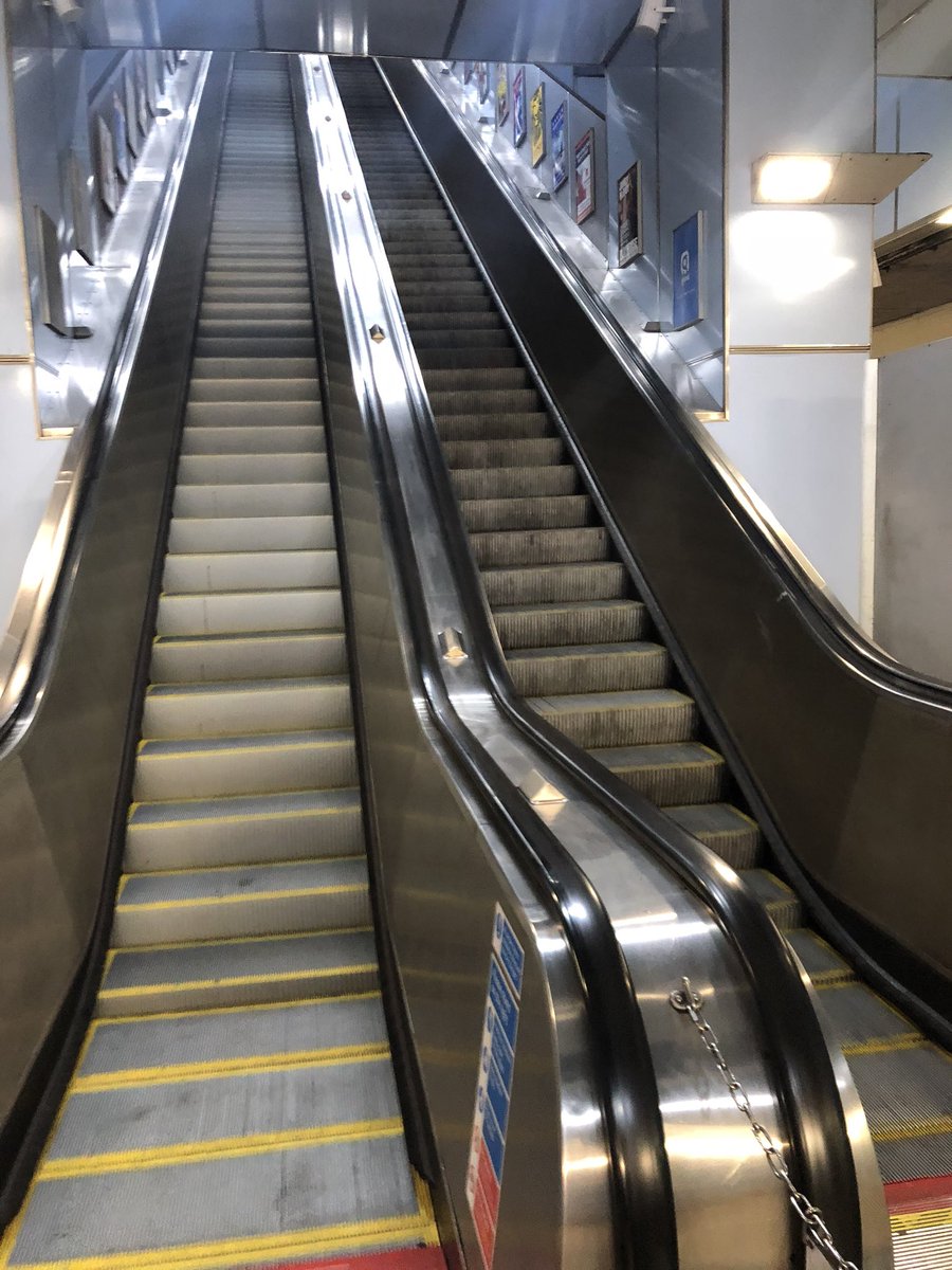 CSarkEscalator's tweet image. Drum roll please..... all escalators currently working!!!!! 😱😱😱
