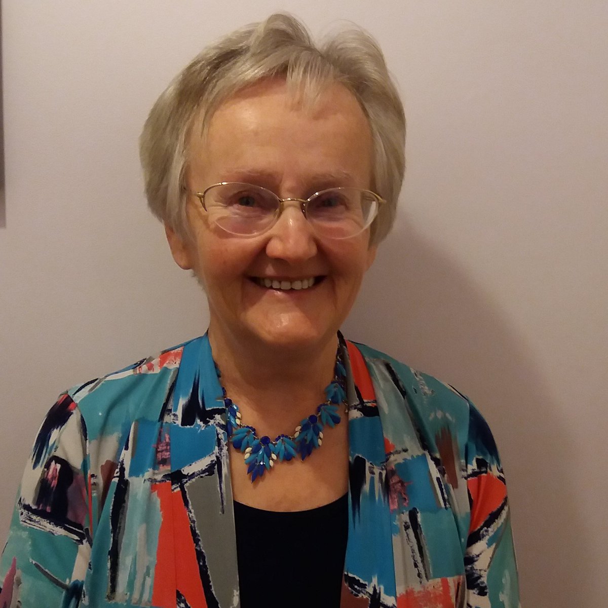 penumbra_scot's tweet photo. This is Gert. Gert is 74. She's also one of our #FearlessWarriors for the #ForthBridgeAbseil in June. Gert cares deeply about the #MentalHealth of #YoungPeople and that's why she's abseiling for #penumbra.
Be like Gertโค๏ธ
#tuesdayMotivation #TuesdayThoughts #tuesdayvibes https://t.co/wb9wIRZ2Vk