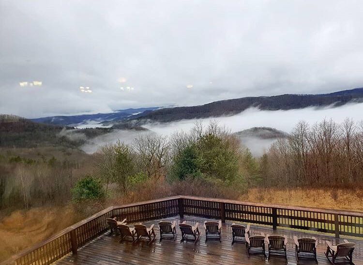 The view from the back of Pipestem Resort's McKeever Lodge is worth the stay. #WVStateParks

📸: instagram.com/go_adventure_2…