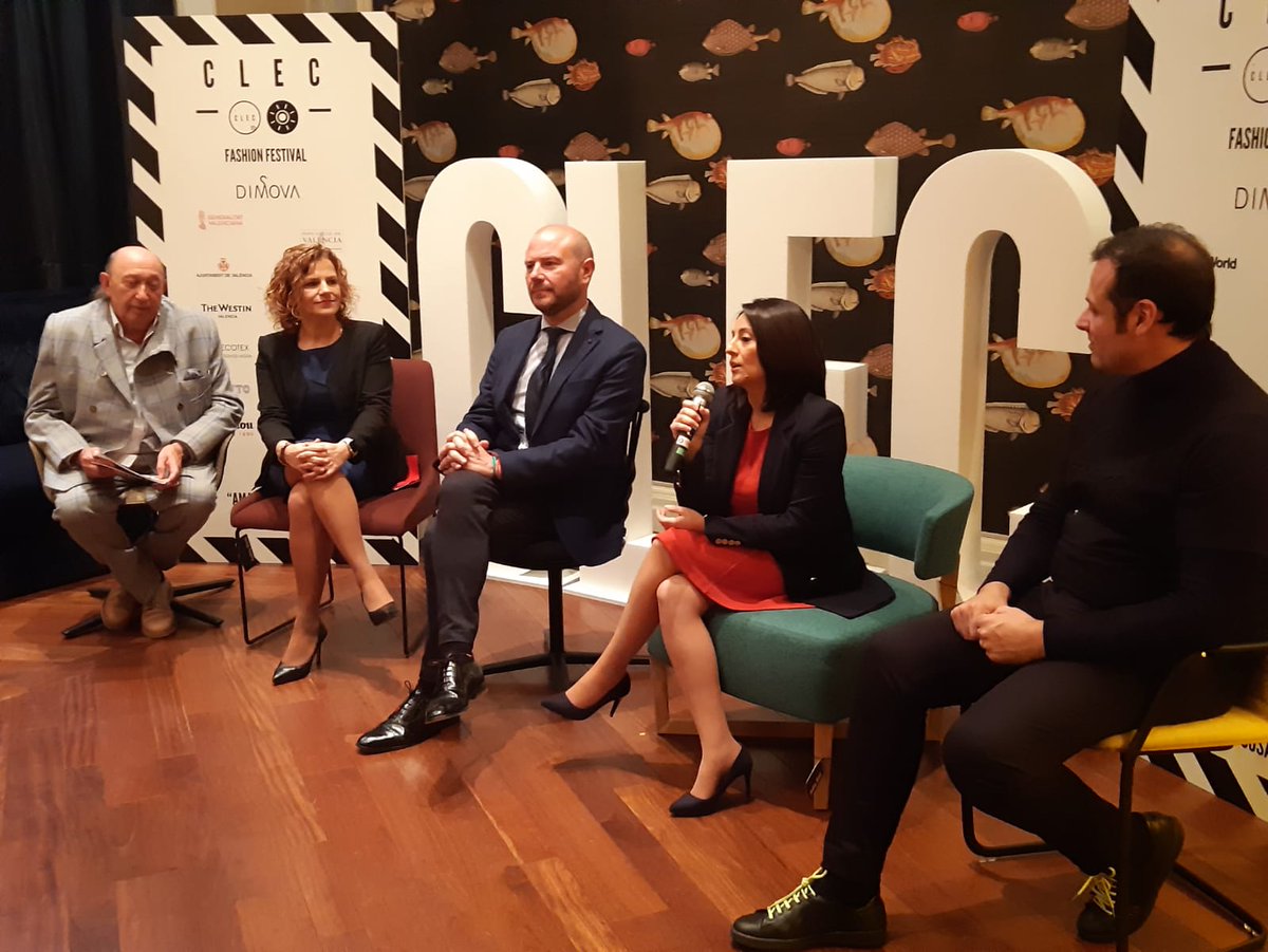 GVAinicotur's tweet photo. La SA @RebecaOntinyent participa en la presentació del #ClecFashionFestival que se celebra el 21-22 febrer a #Hemisfèric @CACiencias
Torró destaca el suport de @GVAEconomia a un festival que "difon la creativitat i empenta a sectors productius de la indústria valenciana" #DIMOVA https://t.co/FQdHBt5jFN