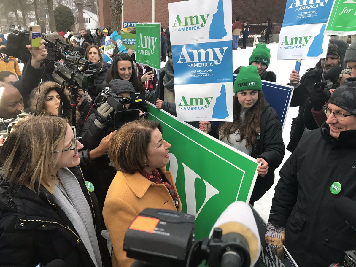 Amy_Siskind's tweet photo. Klobuchar out this morning taking voters to the polls!  She is the one to beat Trump, clean up his mess, and unify the party and country! 💚💙 #AmyKnowsMe #WinBig https://t.co/ywmXp70krD