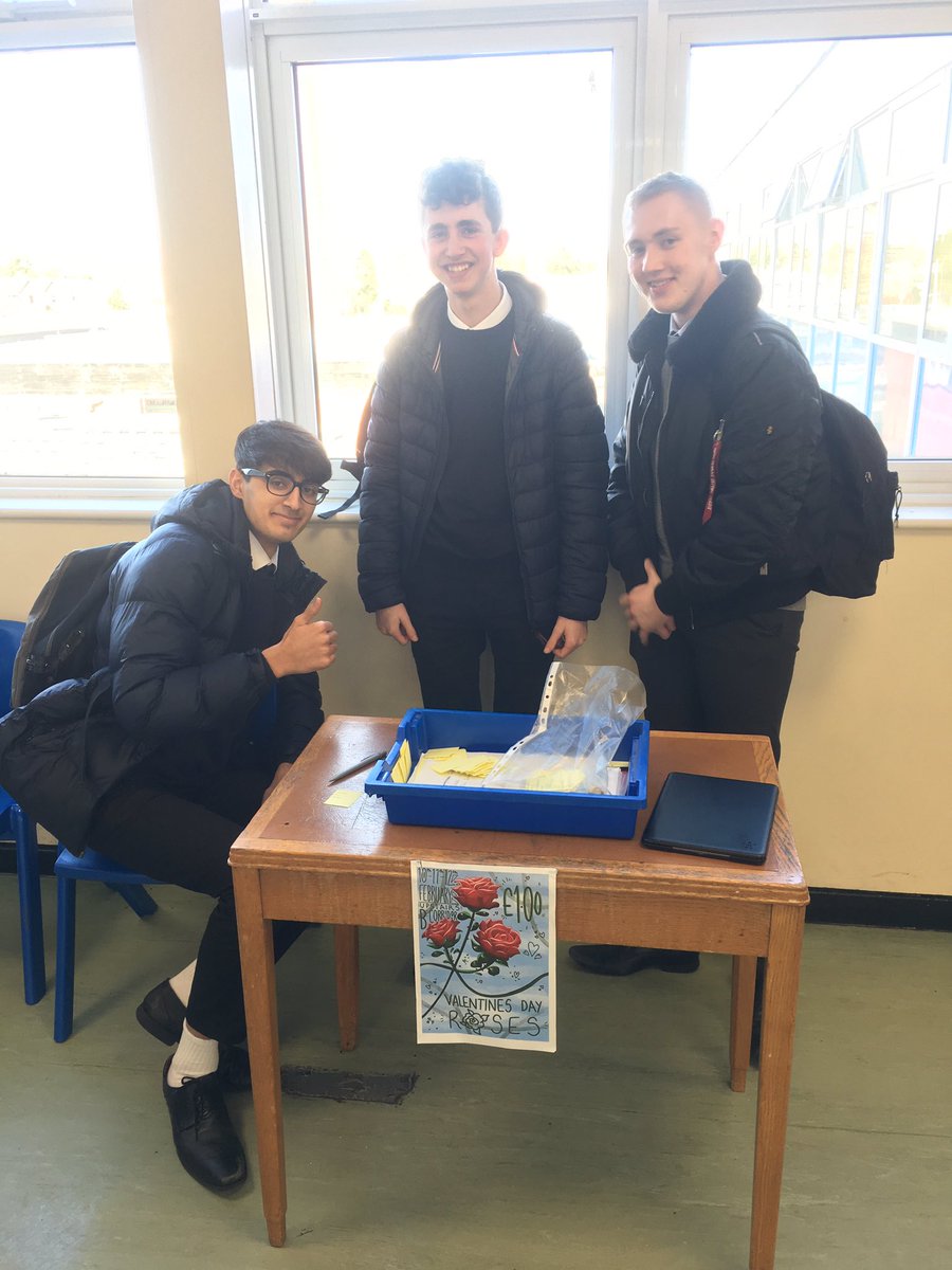 Synergyye1's tweet photo. Rose selling going great. Running out so get them now! 🌹 come on enterprise!! @bournsideschool @BournBusEcoLaw @Synergyye1 #bournside #Enterprise #youngenterprise #Valentines2020 #love #GOT7 #readingfestival #WomenInScience https://t.co/XlMuQOARn8