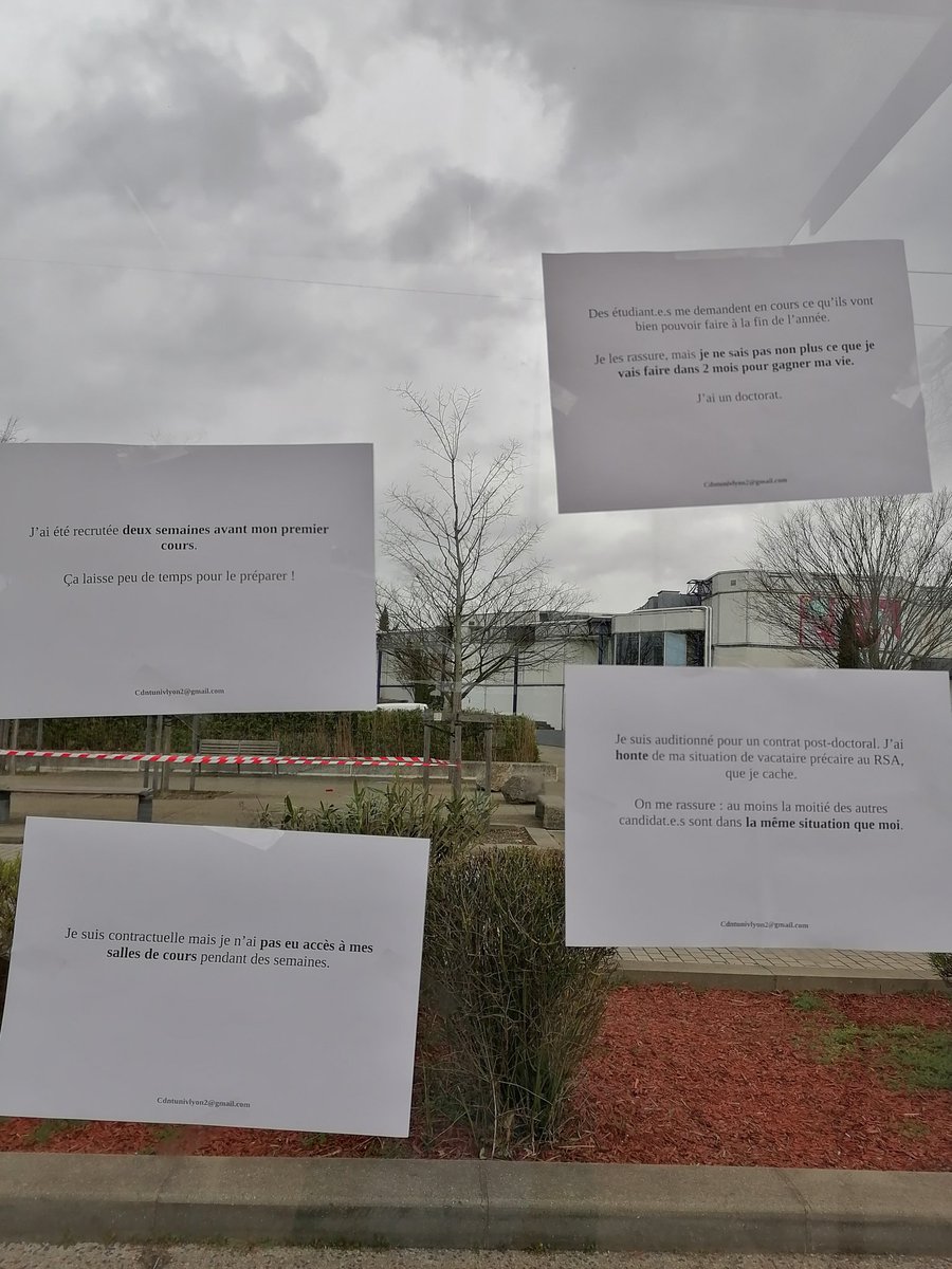 AI_M_J_Y's tweet photo. Les Enseignant.e.s de TD, Personnels de BU, de la DSI à Lyon2 Bron témoignent de leur situations de Précarité.

#greve11fevrier #Retraites #LPPR https://t.co/QrBRWPpXMr