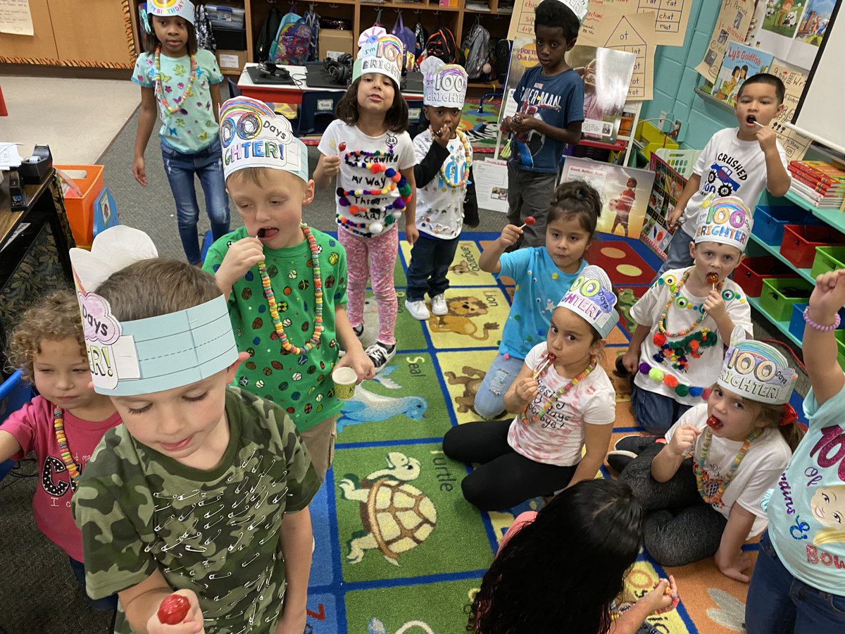 Toledo_ASE's tweet photo. Happy 100th Day of School! 🎉 #WebbElem #WeAreNavasota @Webb_Elem https://t.co/oFmzdeHHl7
