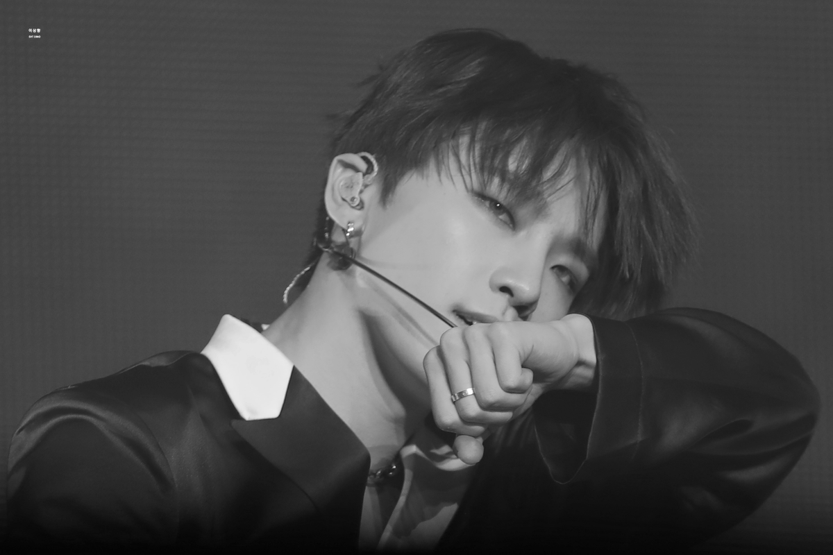 200119 오드투유 LA

#역사에_남을_디노야_생일축하해 
#KPOP_FUTURE_DINOday 

#세븐틴 #디노 #SEVENTEEN #DINO #이찬 #ディ #막내도련님