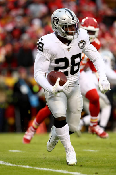 NFLMAVERICK's tweet photo. Happy birthday to #Raiders RB Josh Jacobs, February 11, 1998. ππ΄ββ οΈπ https://t.co/e5ScFzyVTI