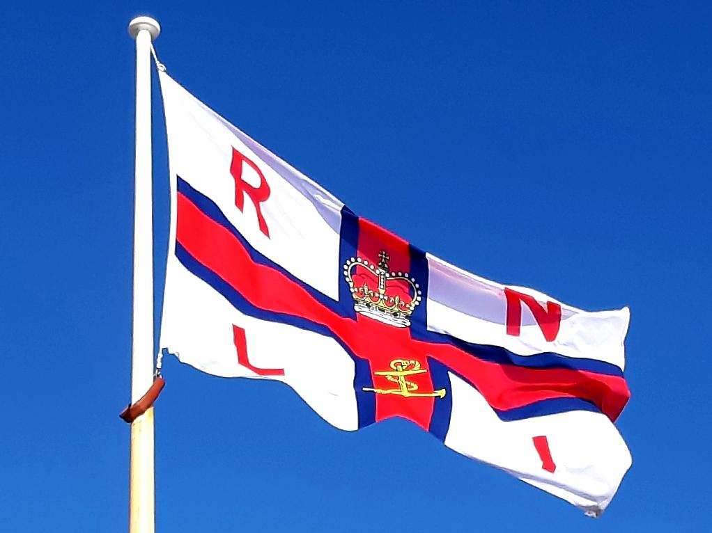 #RNLI #Selsey #flyingtheflag <a href="/RNLI/">RNLI</a> <a href="/Selseylifeboat/">RNLI Selsey lifeboat</a> <a href="/RnliSelsey/">Selsey RNLI Fundraisers</a> <a href="/CoastSafe_DandC/">#CoastSafe</a> <a href="/coastalliving/">Coastal Living</a> <a href="/coastmag/">Coast Magazine UK</a> @thecoastalguide <a href="/ExpWestSussex/">Experience Sussex Partnership</a> <a href="/BBCSussex/">BBC Sussex</a> @SpiritFMSussex <a href="/bbcweather/">BBC Weather</a> <a href="/HollyJGreen/">Holly Green - Weather Presenter</a> <a href="/PhilippaDrewITV/">Philippa Drew</a> <a href="/AlexisGreenTV/">Alexis Green</a> <a href="/itvmeridian/">ITV News Meridian</a> <a href="/BBCSouthWeather/">BBCSouthWeather</a> <a href="/BBCWthrWatchers/">BBC Weather Watchers</a> <a href="/STPictures/">SundayTimesPictures</a>