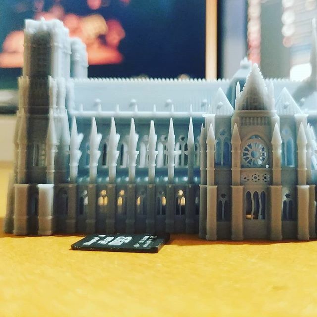 Hippo_FabMaker's tweet photo. Première impression résine ! Merci @heliox_lab du conseil d'achat !
#diy #diydesign #maker
#diyidea #elegoo #elegoomars #dlp #dlpprinter #dlp3dprinter #printerdlp #3dprinterdlp
#3dprintable #3dprintedmodels #3dprinted #3dprinting #3dprint #3dprinter https://t.co/l4bZxYv5V1 https://t.co/SSQxwwsCfk