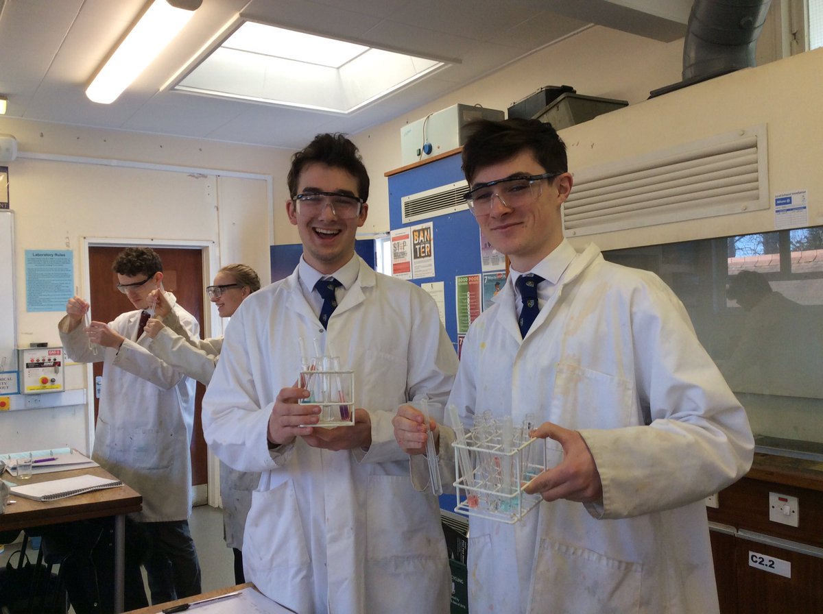 DCGSChemistry's tweet photo. Yr 13 A Level Chemistry class looking at metal ion complexes. Looking at the vibrant colours! #dcgs #chemistry #fun #science #metalioncomplexes https://t.co/25gWaXCM7R