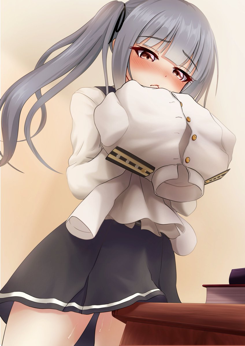 #RTで私を有名にしてください
朝潮型を中心に色んな子描いてます