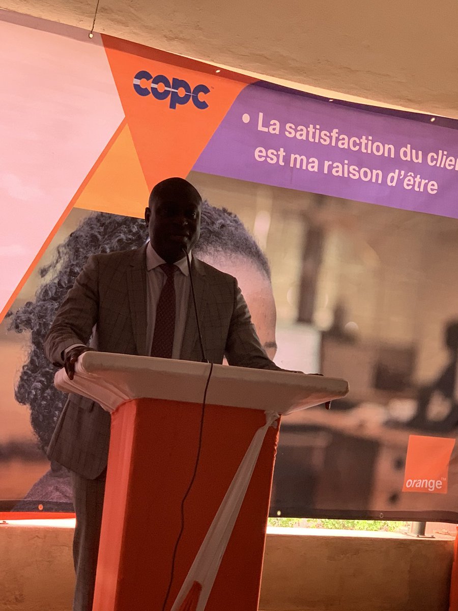 DiopBintouKone's tweet photo. Lancement du service clients #Premium. A @Orange_Mali, la satisfaction du client est “NOTRE” raison d’être. @djenebadiawara7 @BrelotteBa https://t.co/BDWD1FbCD6