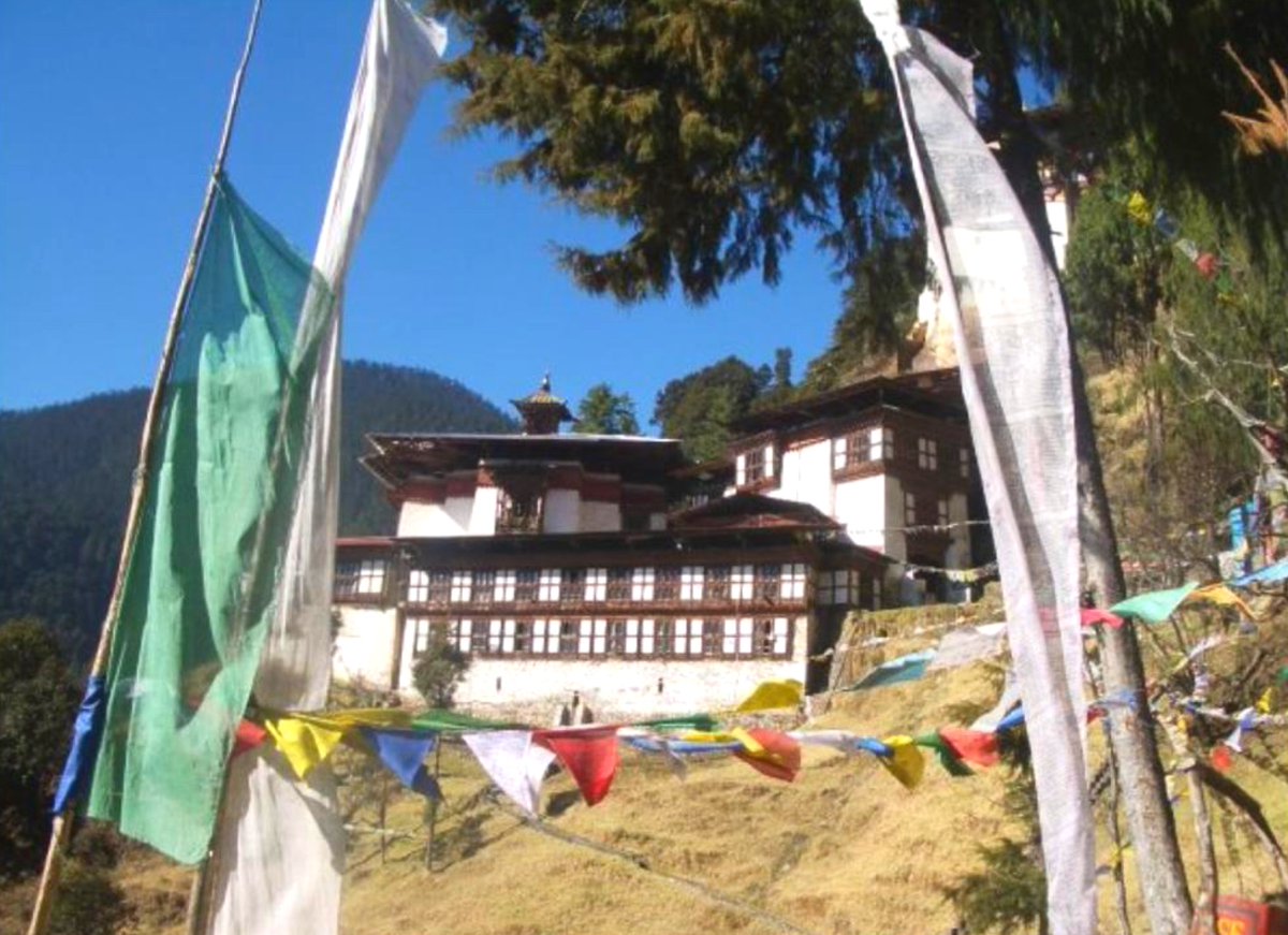 LussoTravel's tweet photo. 💫#Bhutan is trending with Lusso right now!💫 Nominated as the No.1 #destination for 2020 by @lonelyplanet, we’re strong supporters of the ‘high-value, low-impact’ #tourism policy. Call and speak to Rebecca who's visited the 'Land of the Thunder Dragon' herself for more info. https://t.co/VfetGyw1wc