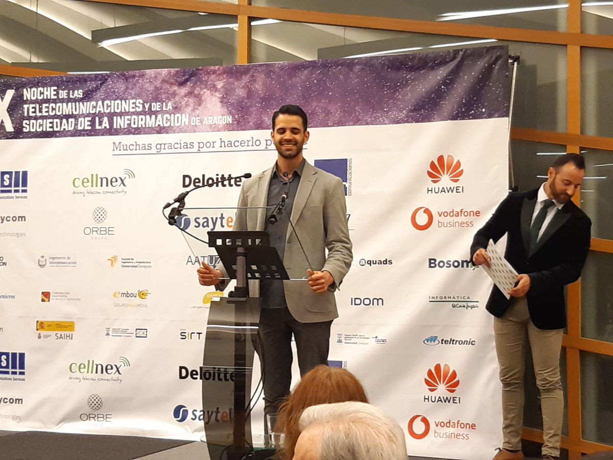 CEEIARAGON's tweet image. Enhorabuena @nekiglobal, #empresa joven con mucho #futuro que comenzó su andadura en @CEEIARAGON, por su reciente galardon "premio empresa Junior" que recoge su CEO @rf910 #NT2020Aragon @COIT_AEIT