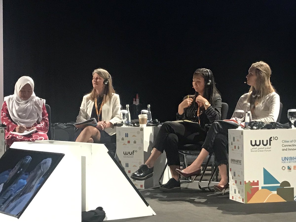Cities need to overcome the challenge of finance to be able to address the SDGs @local2030 session at #WUF10 <a href="/denisechan_/">Denise Chan</a>