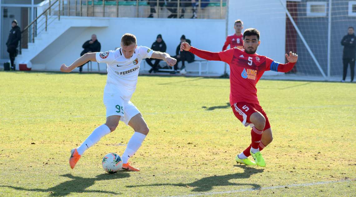 vorsklacomua's tweet photo. Ось десь так ми й перемагали @fcnasaf

⚽️⚽️ (#Щербак, 14'; гравець на перегляді, 20') ▪️ ⚽️ (incognito, 28')

#FCVP #GWF #Ukraine #Poltava #Vorskla #Полтава #Ворскла #другийНТЗ #FCNasaf #Karshi #friendlymatch1 https://t.co/95ycESP5Xo