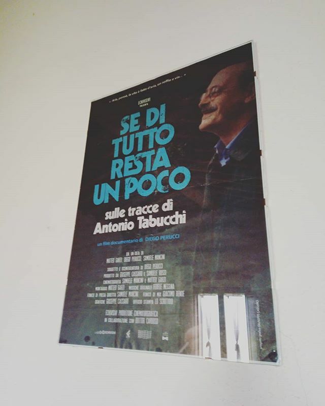 Se di tutto resta un poco

#sedituttorestaunpoco #dottorcardoso #dvd #documentario #AntonioTabucchi #tabucchi #movie #doc #italianlitterature #litterature #italianwriter #letteraturaitaliana #siena #lisbona #libridaleggere ift.tt/2SBaNSI