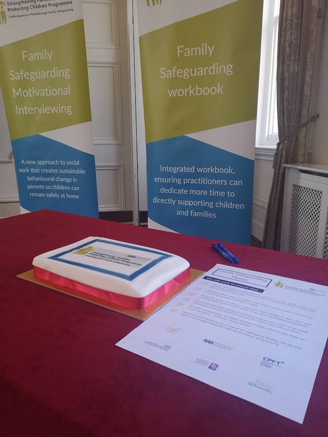 CambsCC's tweet photo. We have introduced with @changegrowlive @CPFT_NHS @Barnardos @CRCBeNCH  a new approach to keeping children and families safely together thanks to a £4.15m investment from @educationgovuk  for the implementation of Family Safeguarding.
https://t.co/joRsY7Olm7 https://t.co/8CZGuT1idI