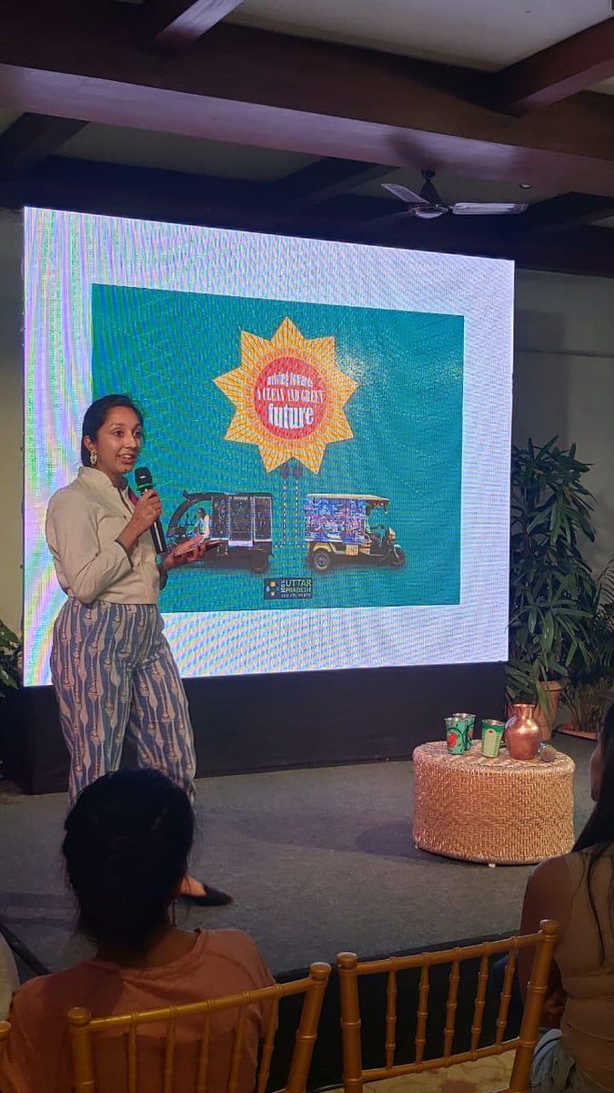 Purpose's tweet photo. This weekend, Purpose joined @Dyscoin in Mumbai for a collaborate festival to tackle the climate crisis!

We spoke in the 'Pitch-a-Kucha' segment, where we discussed the Purpose Climate Lab's tactics, the power of people-led movements, and exhibited our #SolarWalaBEST artwork too https://t.co/HMphwksj1b