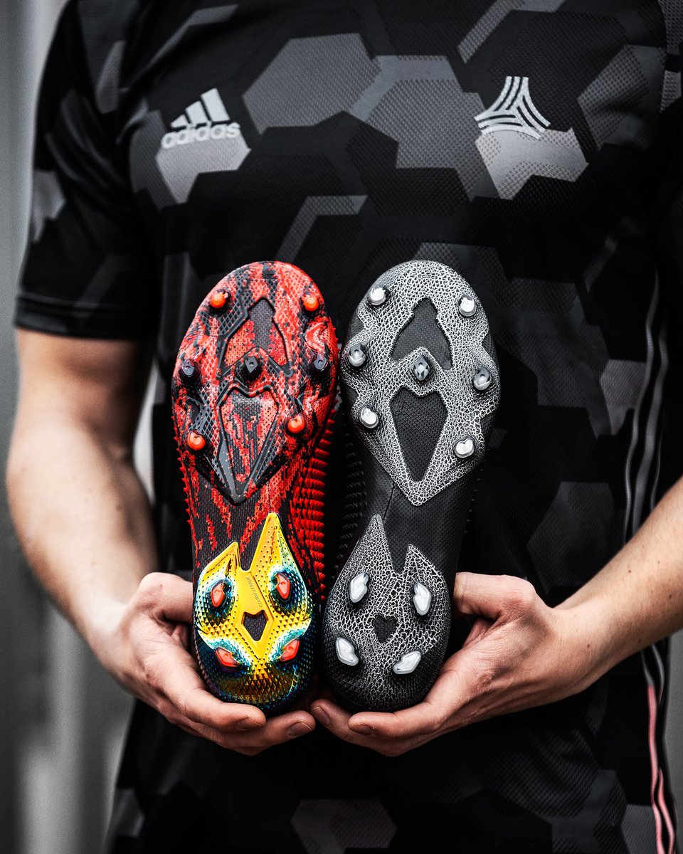 unisportlife's tweet image. The sole of a predator 🐊 The Shadowbeast really puts on a fight against the Mutator with the dark soleplate! 🤯 But which one is your favourite - left or right? ⬅️➡️
--

@adidasfootball #predator #mutator #shadowbeast #unisportlife