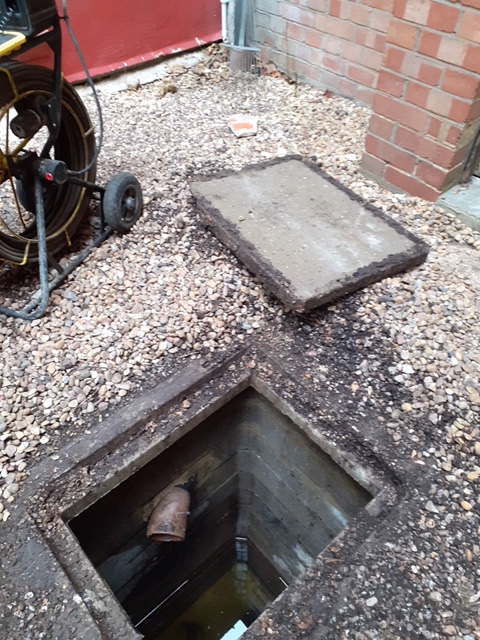 nicholls_colton's tweet photo. #NichollsColtonTopicTuesday Global warming causing increased problems with #subsidence and #drainage for domestic and industrial property owners, @nicholls_colton working to improve quality for all by investigation, maintenance and repair. Contact info@nicholls-colton.co.uk https://t.co/nVquMifr9L