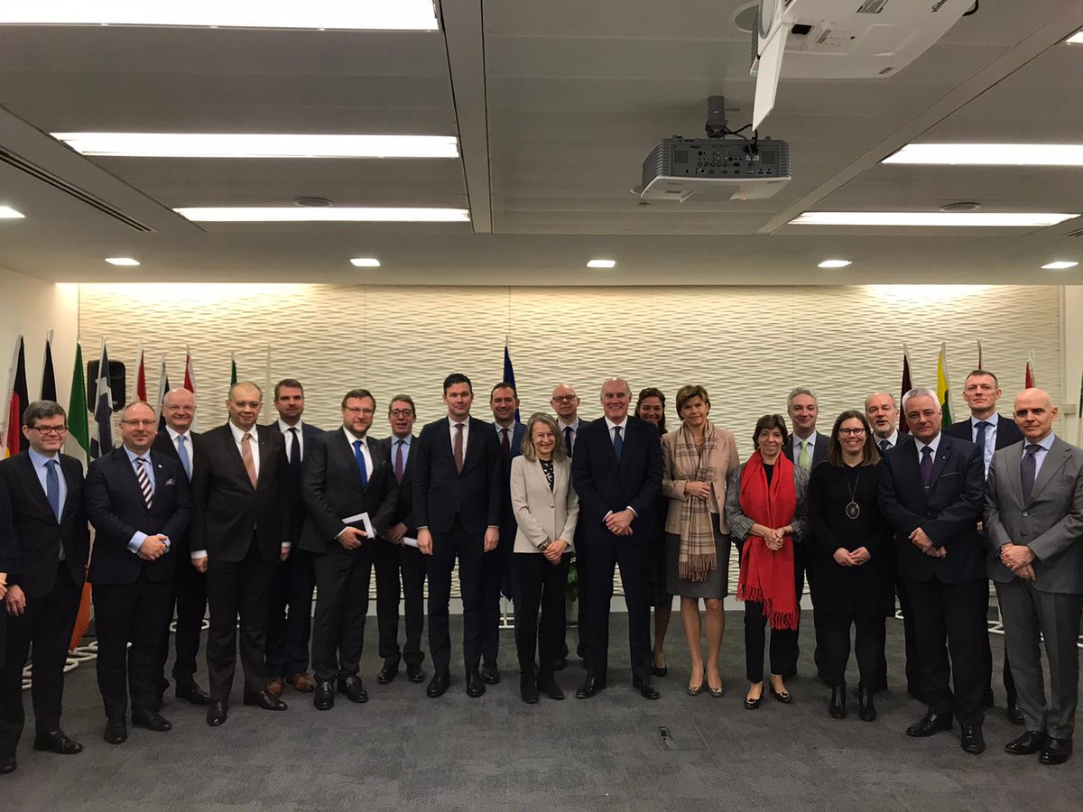 EUdelegationUK's tweet image. Thank you Eu27 ambassadors for attending the first 🇪🇺 HoMs meeting at EU Delegation #EUunity #NewBeginnings🇪🇺🇬🇧
