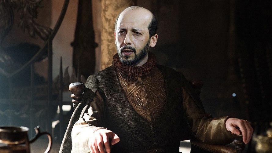 RogerWakeUpNow's tweet photo. Who stands behind both of the trends that recently tore apart at the head of @CreditSuisse ? Its largest shareholder: Qatar's sovereign fund headed by Mansoor Bin Ebrahim Al-Mahmoud. 

#DiscreditSuisse stop this #GameofThrones &amp; get out of fossil fuels for good! #RogerForClimate https://t.co/GPbbTEQDPs